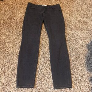 Cabi Jeans Skinny Black Floral Embossed‎ Womens Size 6 Denim Pants